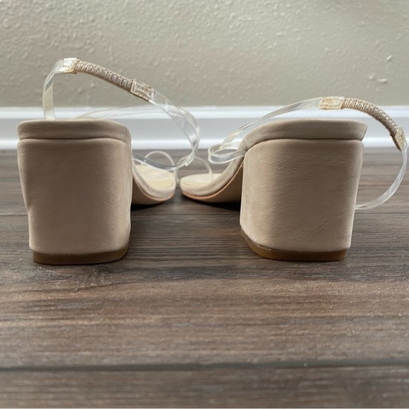 NWOB Raye Wildfire Sandals in Neutral - Picture 4 of 11